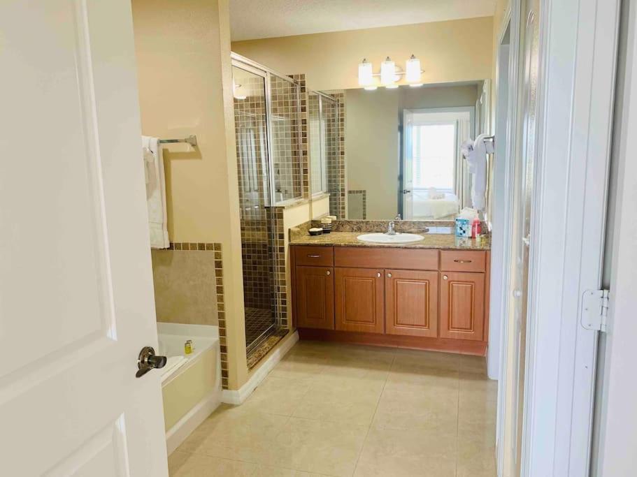Walking Distance From Universal One Bedroom Resort Orlando Kültér fotó